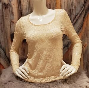 Cream Lace long sleeve blouse